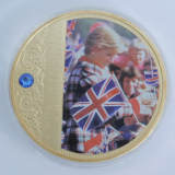 Gigant Medaille Lady Diana - Portraits of a Princess blauer Stein Ø70mm