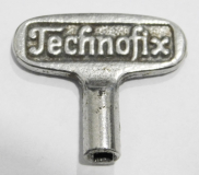 Alter Schlüssel Technofix für Blechspielzeug Auto Motorrad Bus ? ca. 2,5x2,4cm
