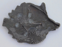 Hutabzeichen Wildschwein Keiler Gewehr Jagd Jäger 3,7x2,8cm