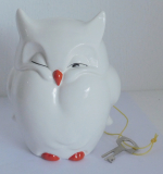 Spardose Porzellanfigur Eule Goebel 50 027 weiß-rot mit Schlüssel 12,5cm