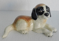 Porzellanfigur Hund liegender Bernhardiner Goebel 30 112-0 13,5cm