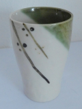 Keramik Becher (oder als Vase) beige-grün Utsuwa Japan Aufkleber 9,5cm