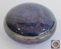 Kleine Studiokeramik Deckeldose violett-marmoriert Entwurf ? Ø5,5cm