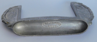 Jugendstil Tischkartenhalter Menukartenhalter Kayserzinn 4662 Vögel Beeren