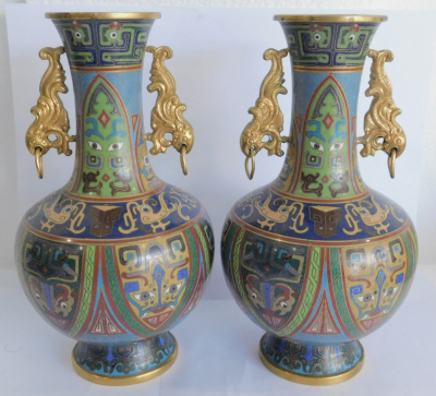 2 alte Cloisonne Vasen China Email Griffe Fabelwesen Drache 20cm
