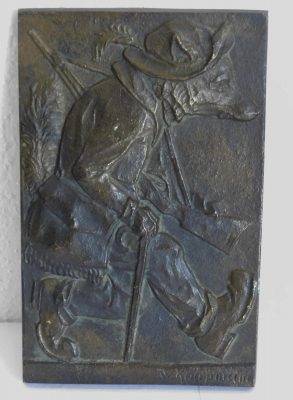 Bronze Relief Fuchs als Jäger von Wilhelm Koopmann