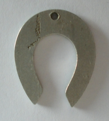 Alter Anhänger Hufeisen Gute Fahrt mit Leuna DDR Werbung Andenken