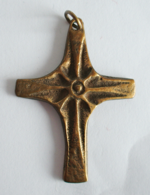 Kleines Bronze Kreuz mit Muster Anhänger 4,3x3,1cm #2