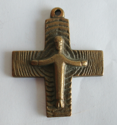 Kleines Bronze Kreuz Jesus 4,2x3,5cm #7