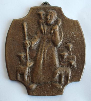 Kleines Bronze Kreuz Der gute Hirte 8x7cm #9