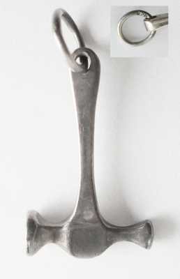 Kleiner Anhänger Hammer Werkzeug 2,8x1,7cm Silber 925 3,5g