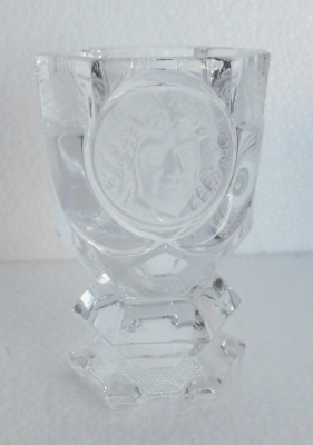 Becherglas Pokalglas Reliefportrait Molière satiniert Berlin Design 486 12,5cm