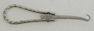 Alter Schnürhaken Knöpfhaken Miederhaken klappbar 9,6cm