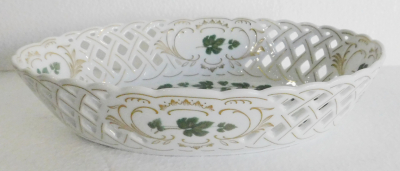 Durchbruchschale Korbschale Hutschenreuther Weinlaub Schale 25,2x17,7cm