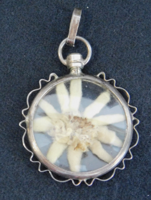 Dekorativer Anhänger Silber 835 mit Edelweiss Ø3cm