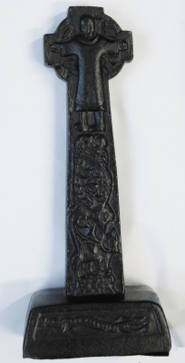 Standkreuz nach irischem Hochkreuz Kilfenora gusseisen geschwärzt 24cm
