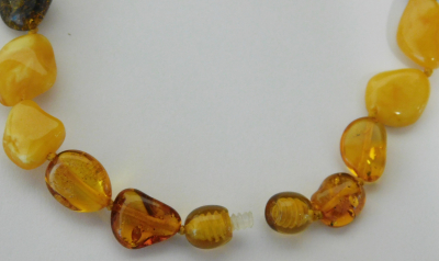 Bernstein Kette Naturbernstein im Verlauf honig-amber-cognac 0,5-1cm 15,4g 45cm
