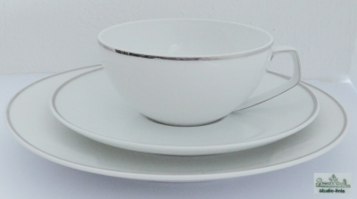 3tlg. Teegedeck Rosenthal TAC Gropius weiß mit Platinrand Teetasse Untere Teller