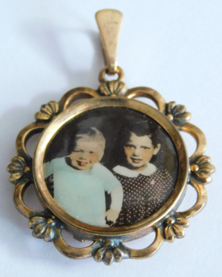 Alter Jugendstil Anhänger Fotoanhänger Double rund Ø3,2cm