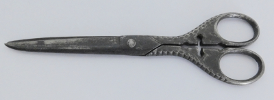 Alte Schere Kreuzschere Klosterschere Solingen 18cm