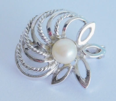 Perlenkettenkürzer Kettenverkürzer Blüte Silber 835 Zuchtperle 2x1,8cm