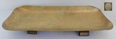 Art Deco Messing Schale Remo Hammerschlag gedrehte Füße 28,2x13,5cm