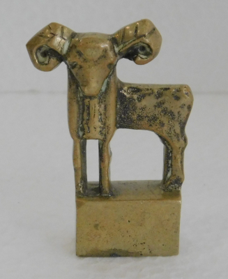 Kleine Messing Figur Widder Deko Setzkasten 2,4x1,3 H5,4cm