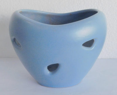 Blumentopf Übertopf Keramik Van Daalen vD 3/4 blau mit Lochmuster 11,5cm