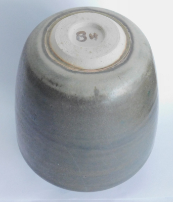 Studiokeramik Vase dunkelgrün-braun-grau B4 BH ? 13,7cm
