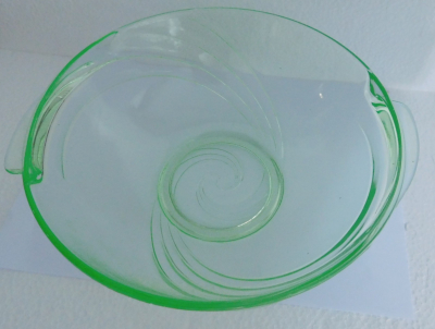 Art Deco Pressglas Schalenset 7tlg. Uranglas wohl Walther Mod. Victoria