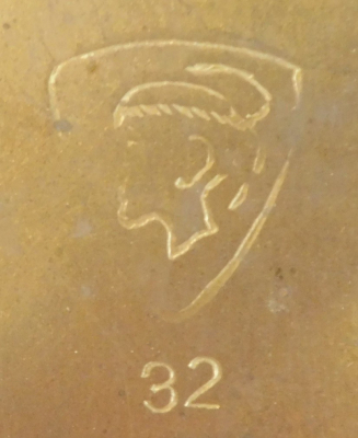 Art Deco Messing Buchstützen Eva von Stössel Nr. 32