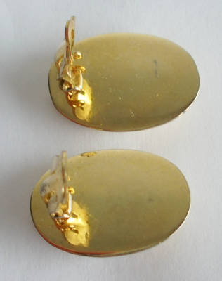 Große Vintage Ohrclips Whiting & Davis gold-perlmuttfarben oval 3x2cm