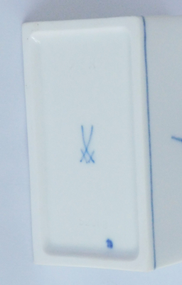 Teedose Meissen Zwiebelmuster I. Wahl eckige Form 6,7x4cm H 9,8cm