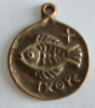 Kleiner Bronze Anhänger Fisch Ø3,5cm