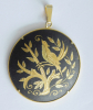 Vintage Anhänger Toledo Schmuck mit Vogel im Baum Ø4,2cm