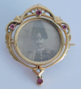 Jugendstil Brosche Fotobrosche vergoldet Silb Doub 4 kleine rote Steine 3,5x2,7